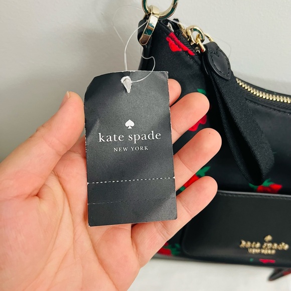 NWT Kate Spade New York Chelsea Rose Toss Printed Crossbody Bag - Black Multi - Picture 13 of 16